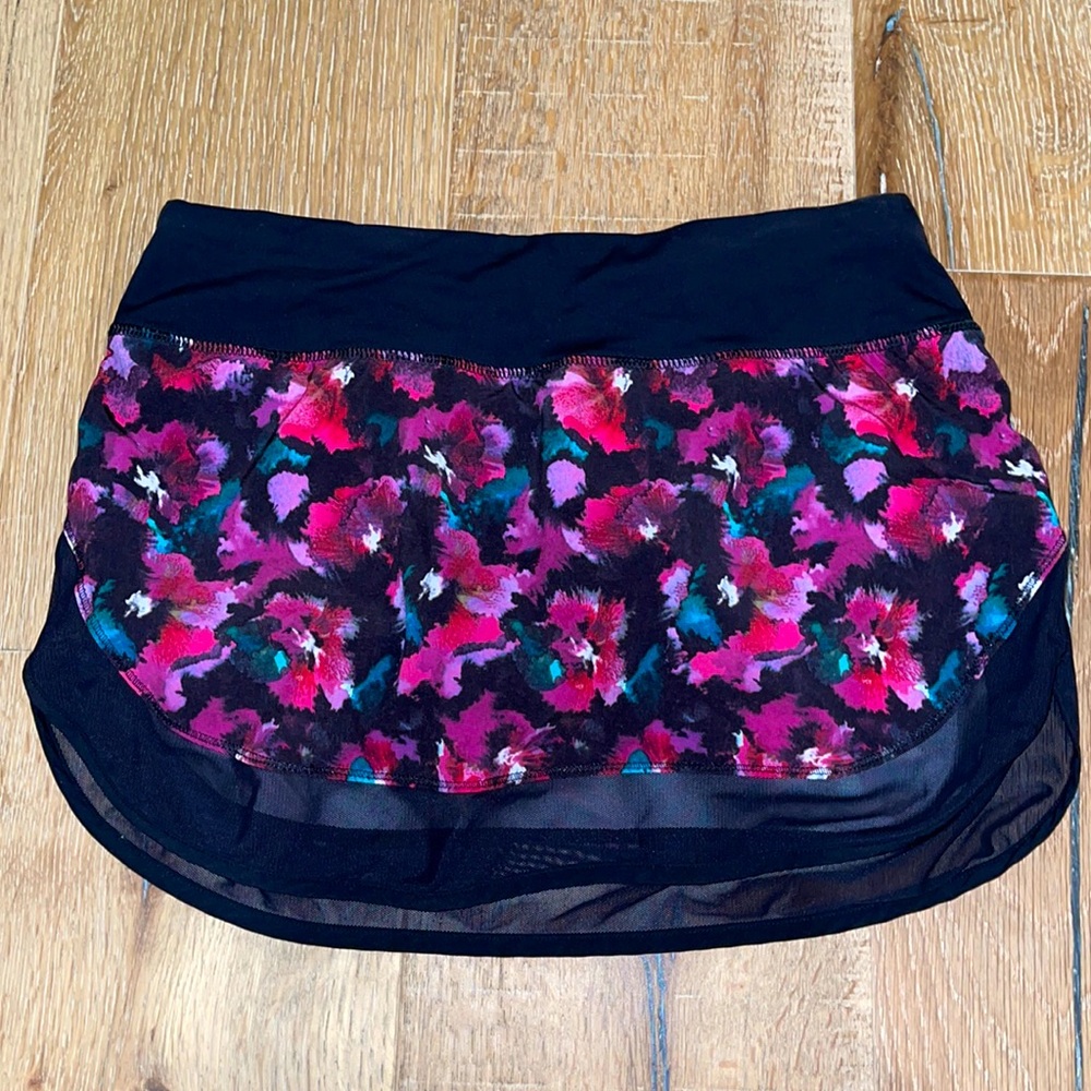 LULULEMON, LIKE NEW floral tennis skirt